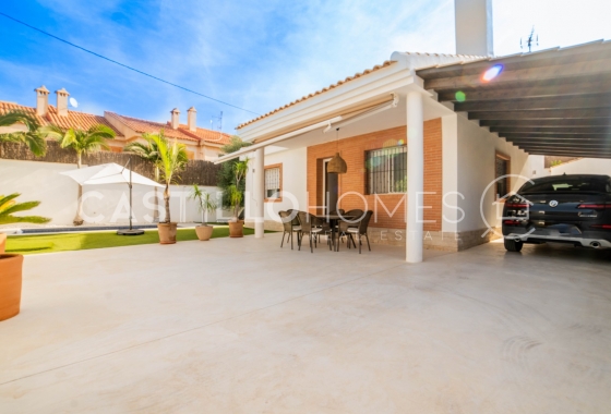 Resale - Villa - Pilar de la Horadada - Torre De La Horadada
