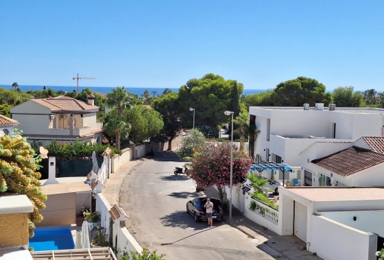 Wiederverkauf - Wohnung - Orihuela Costa - La Zenia