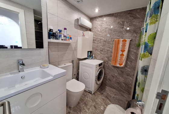 Wiederverkauf - Wohnung - Orihuela Costa - La Zenia