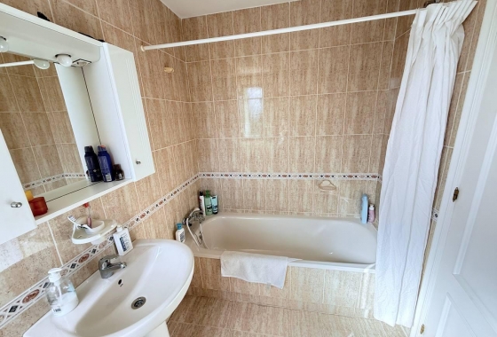 Wiederverkauf - Wohnung - Orihuela Costa - Campoamor