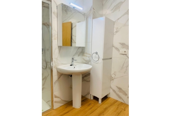 Wiederverkauf - Wohnung - Torrevieja - Playa del Cura