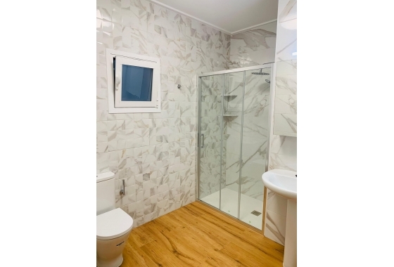 Wiederverkauf - Wohnung - Torrevieja - Playa del Cura