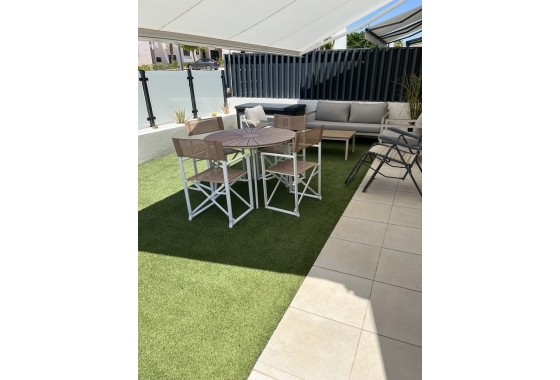 Wiederverkauf - Villa - Lo Romero Golf - Costa Blanca