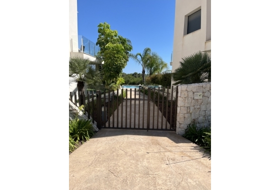 Wiederverkauf - Villa - Lo Romero Golf - Costa Blanca