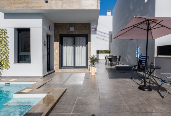 Herverkoop - Villa - Torrevieja - Costa Blanca