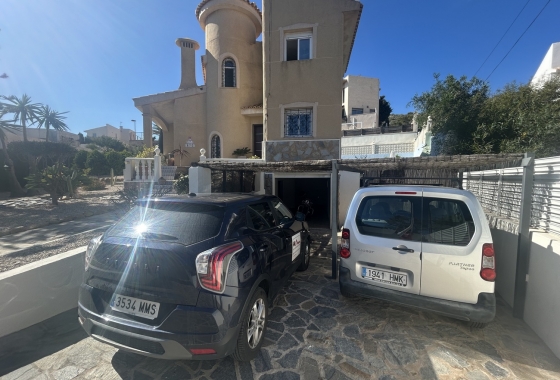 Resale - Villa - Cabo de Palos - Cala Flores