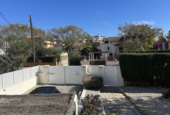 Resale - Villa - Cabo de Palos - Cala Flores