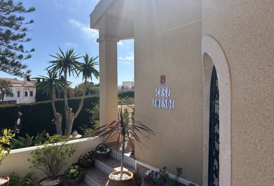 Resale - Villa - Cabo de Palos - Cala Flores