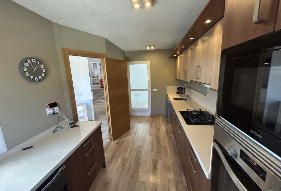 Resale - Villa - Cabo de Palos - Cala Flores