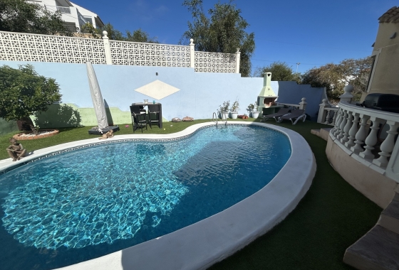 Resale - Villa - Cabo de Palos - Cala Flores