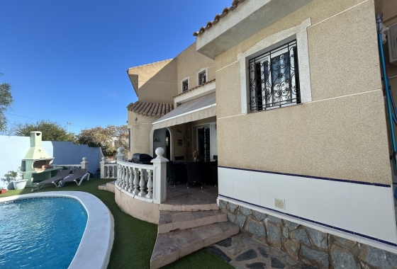Resale - Villa - Cabo de Palos - Cala Flores