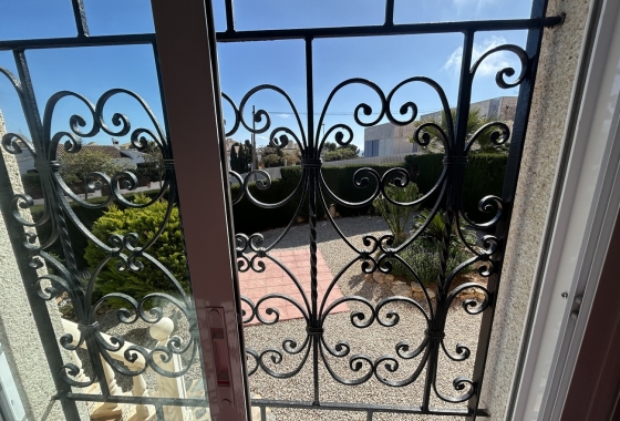 Resale - Villa - Cabo de Palos - Cala Flores