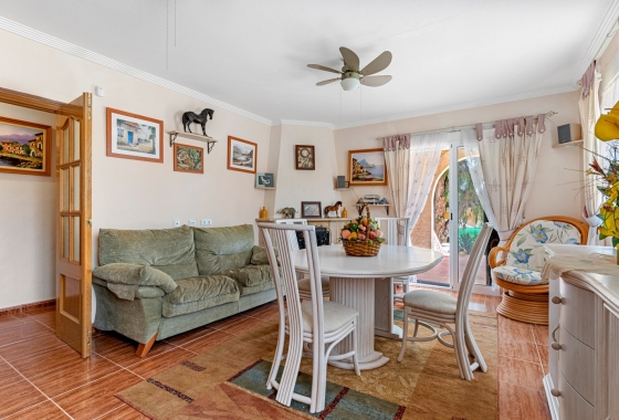 Herverkoop - Villa - Jacarilla - Inland