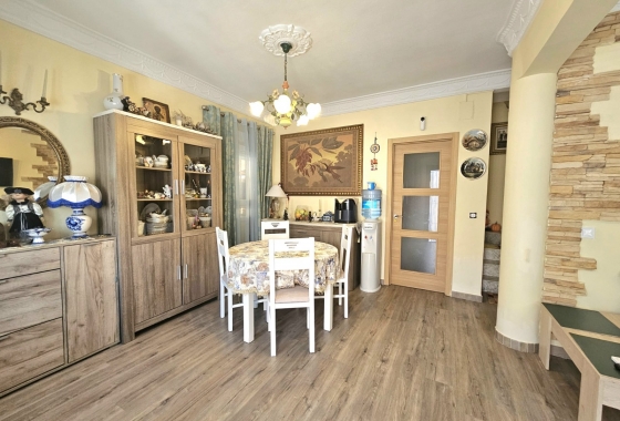 Herverkoop - Chalet - Torrevieja - Torre La Mata