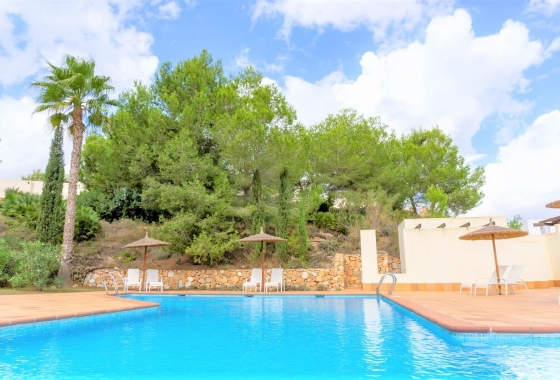 Herverkoop - Villa - Orihuela Costa - Inland