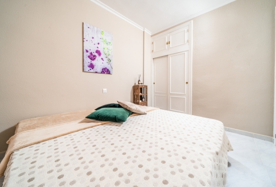 Herverkoop - Bungalow - Torrevieja - La Mata