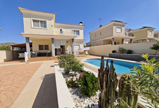 Wiederverkauf - Villa - Aspe - Inland