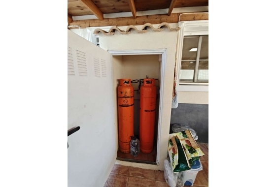 Wiederverkauf - Villa - Aspe - Inland