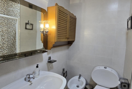 Herverkoop - Appartement / flat - Torrevieja - Centro