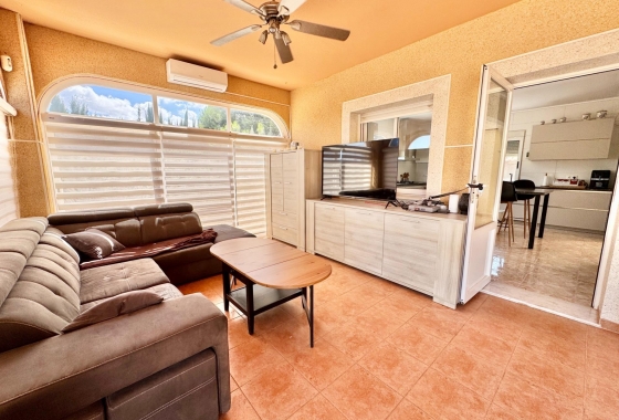 Resale - Villa - Dolores - Cmno. Escorredor