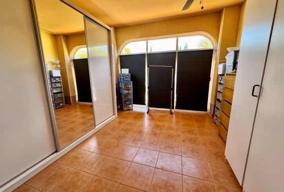 Resale - Villa - Dolores - Cmno. Escorredor