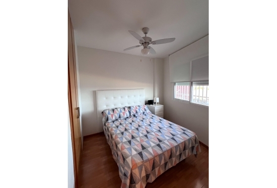 Herverkoop - Appartement / flat - Torrevieja - Playa de los Locos