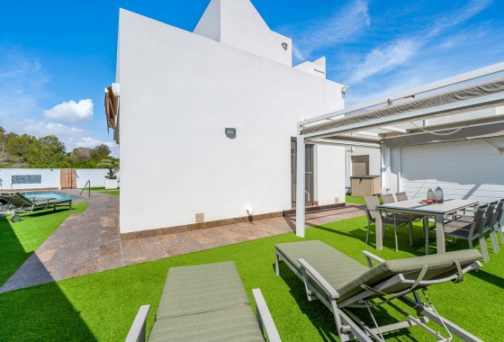 Wiederverkauf - Villa - Orihuela Costa - Costa Blanca