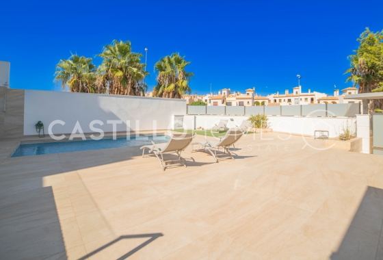 Herverkoop - Villa - Orihuela Costa - Las Filipinas