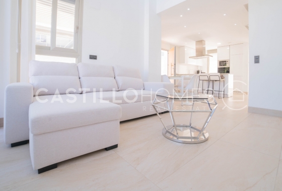 Herverkoop - Villa - Orihuela Costa - Las Filipinas