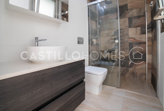 Herverkoop - Villa - Orihuela Costa - Las Filipinas