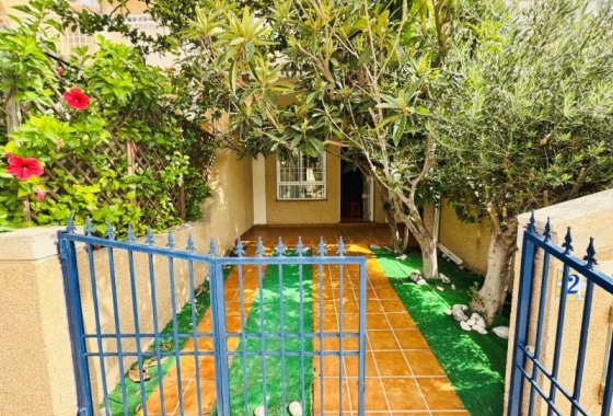 Herverkoop - Herenhuis - Torrevieja - Costa Blanca