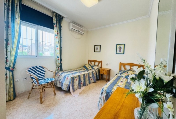 Herverkoop - Herenhuis - Torrevieja - Costa Blanca