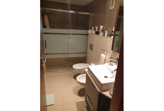 Herverkoop - Appartement / flat - Torrevieja - Las Piscinas Naturales