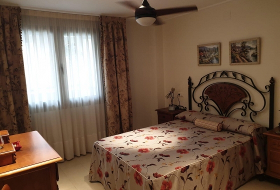 Herverkoop - Appartement / flat - Torrevieja - Las Piscinas Naturales