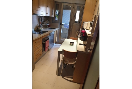 Herverkoop - Appartement / flat - Torrevieja - Las Piscinas Naturales