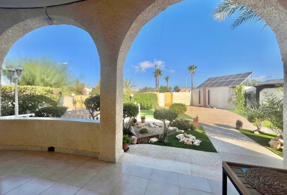 Wiederverkauf - Villa - Torrevieja - San Luis