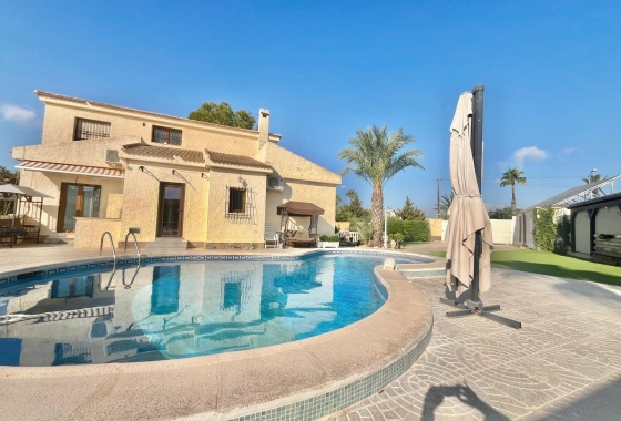 Wiederverkauf - Villa - Torrevieja - San Luis