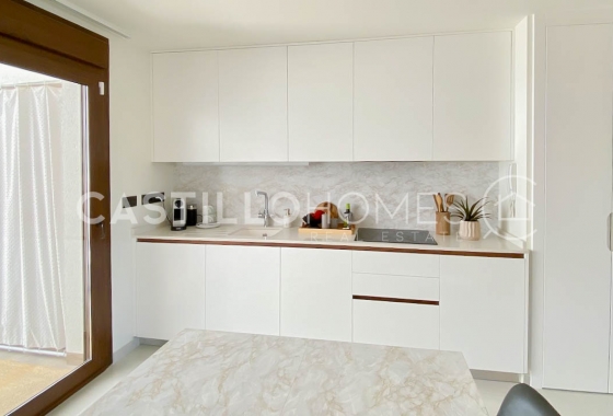 Herverkoop - Bungalow - Torrevieja - Los Balcones