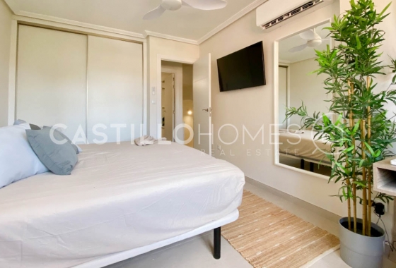 Herverkoop - Herenhuis - Orihuela Costa - Playa Flamenca