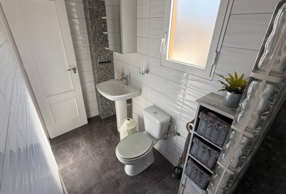 Wiederverkauf - Wohnung - Orihuela - Inland