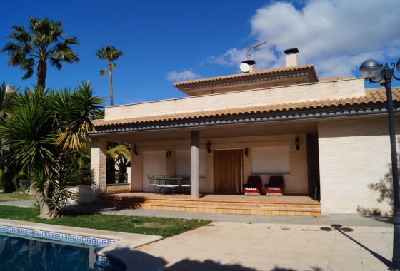 Wiederverkauf - Villa - Elda - Inland