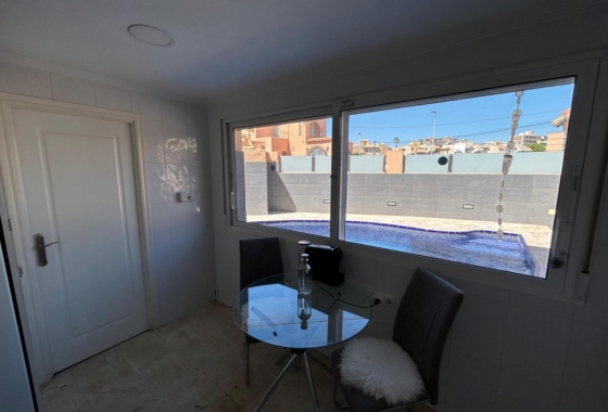 Revente - Villa - Torrevieja - Los Frutales