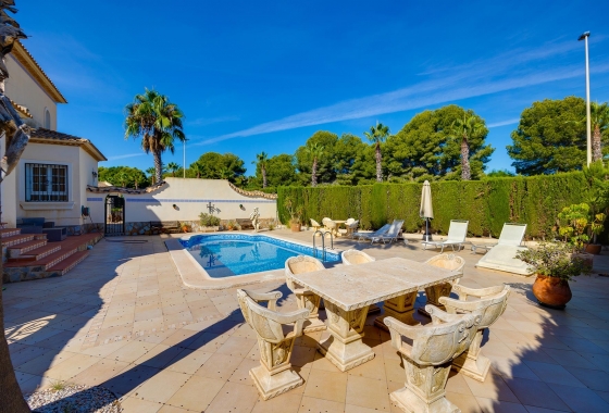 Wiederverkauf - Villa - Orihuela Costa - Costa Blanca