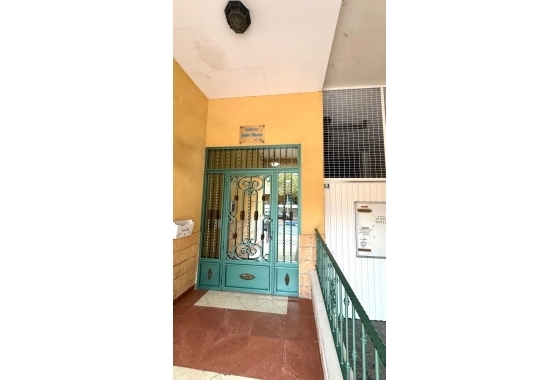 Wiederverkauf - Wohnung - Torrevieja - Playa del Cura