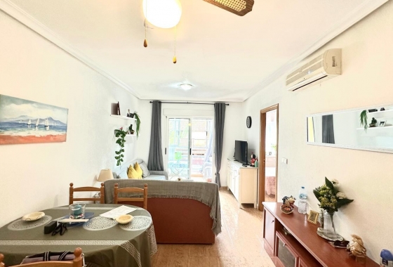 Wiederverkauf - Wohnung - Torrevieja - Playa del Cura