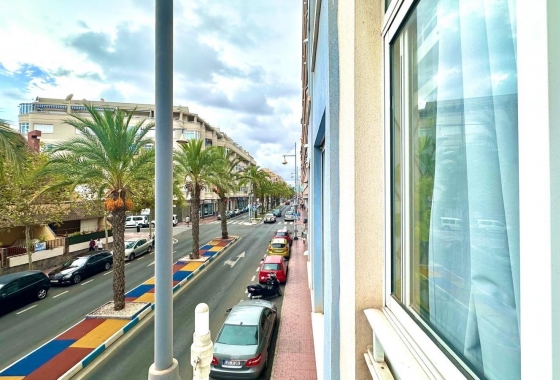 Wiederverkauf - Wohnung - Torrevieja - Playa del Cura