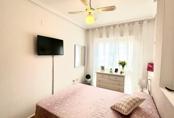 Wiederverkauf - Wohnung - Torrevieja - Playa del Cura