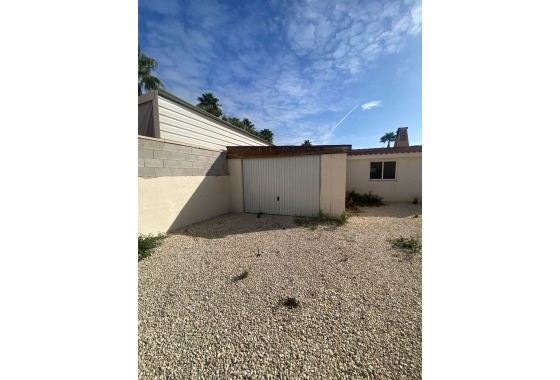 Resale - Villa - Catral - Costa Blanca