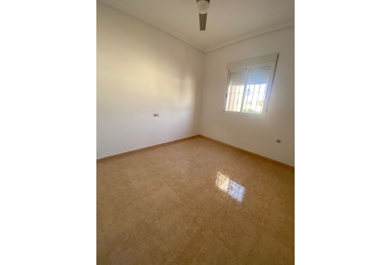 Resale - Villa - Catral - Costa Blanca