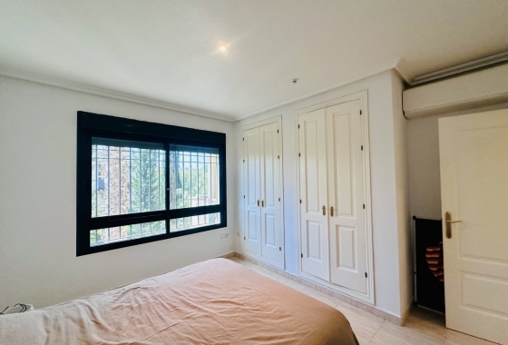 Wiederverkauf - Wohnung - Orihuela Costa - Costa Blanca